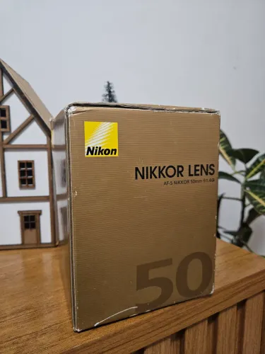 10x sem juros - Lente Nikon 50mm 1.4G Full Frame - Ótimo estado, caixa!