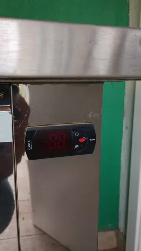 Balcão frigorífico 2 portas com cuba gelpar