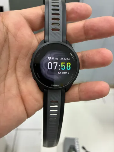 Garmin Forerunner 165 preto