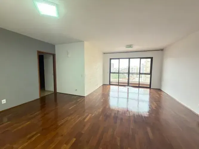 VIA MASSARI REFORMADO ANDAR ALTO ACEITA FINANCIAMENTO