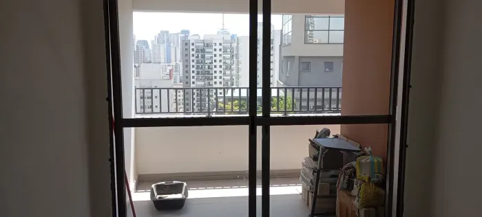 Vendo porta balcão alumínio 220 largura x214 altura 