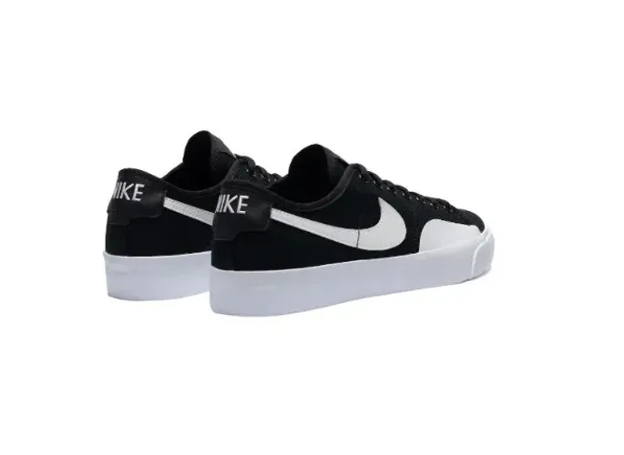 Tênis Nike SB Court Preto
