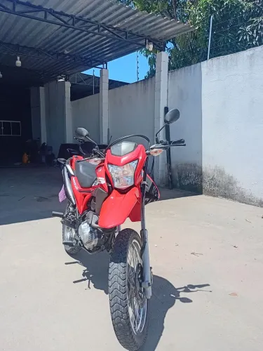 Muito nova
