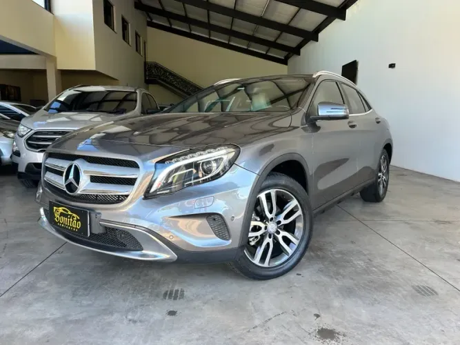 Mercedes-Benz GLA-200 GLA 200 Night 1.6. TB 16V Flex Aut. 2016
