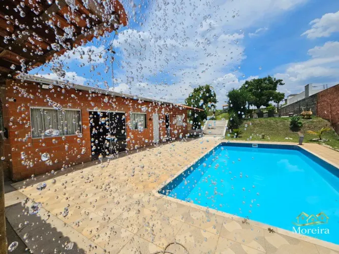 Chácara em condomínio fechado