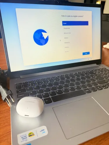 Lenovo Intel + camera + fone Bluetooth