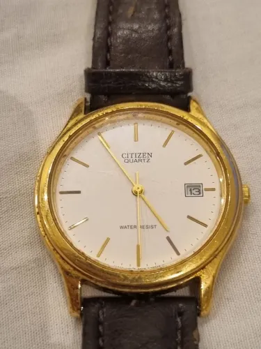Relógio Citizen Quartz Dourado Masculino <br>
