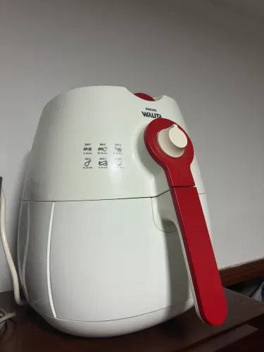 Vende-se Air Fryer Phillips Walita