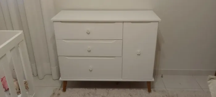 Cômoda de bebê 