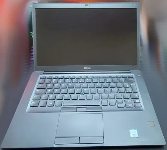 NOTEBOOK DELL CORE I5, 16GB DE RAM, SSD NVME, TELA FULL HD 1920x1080 - BATERIA EXCELENTE