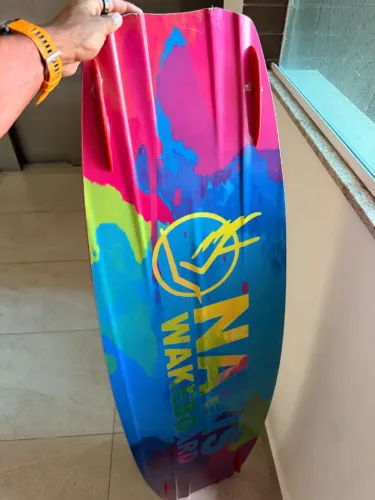 Wakeboard Navis Prancha Jong 145 + Par De Botas 2023