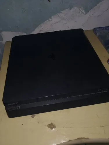Ps4 slim
