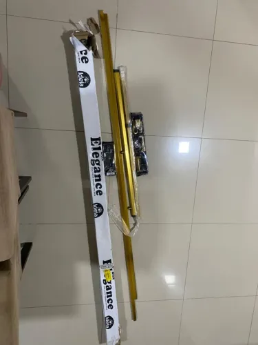 KIT ACESSORIO BOX BANHEIRO ELEGAN90 cm largura e 1.50 altura CE DOURADO 