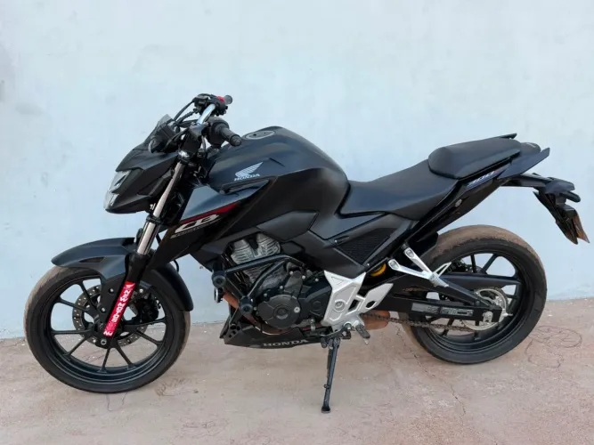CB 300f