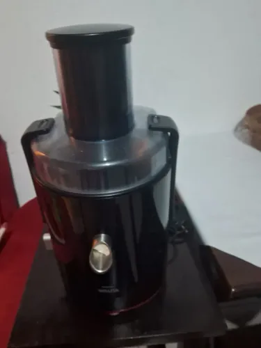 Vendo multiprocessador seminovo Philips walita 220v