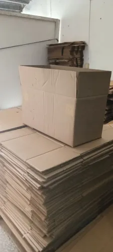Caixa de papelão [FAZEMOS ENTREGA]