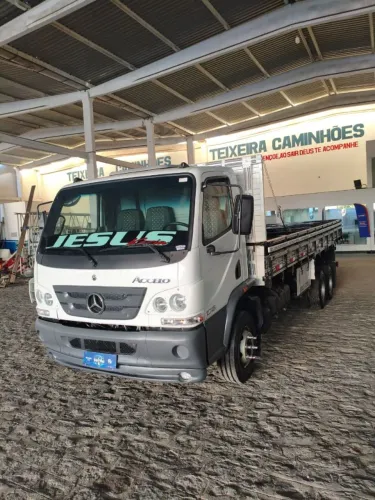VENDO M.BENZ 1016