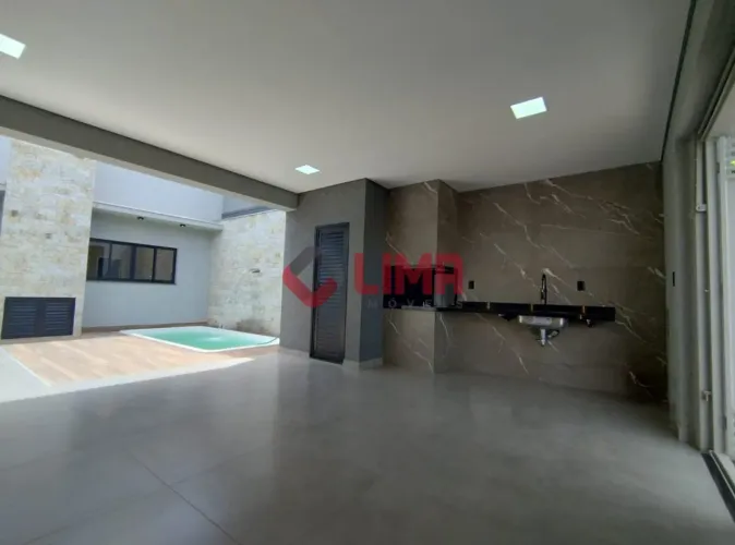 LINDA CASA COM PISCINA PARA VENDA - JARDIM SOLANGE