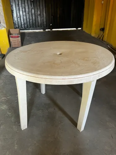 Mesa de jardim