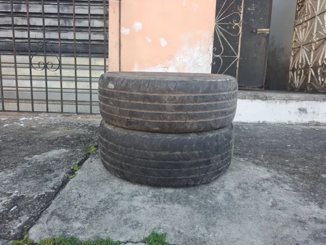 Pneus aro 15