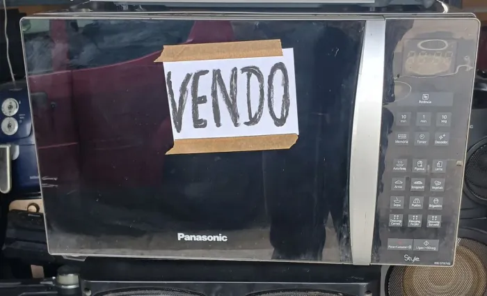 Micro-ondas seminovo espelhado Panasonic grandao  34 litros 