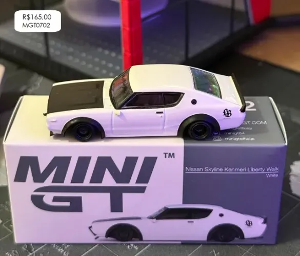 MiniGt - N.702 - Nissan Skyline Kenmeri Liberty Walk