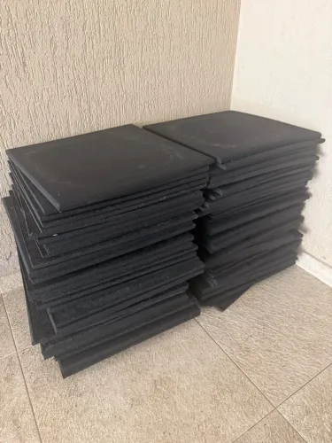 Tapete de borracha 50x50x1,5cm