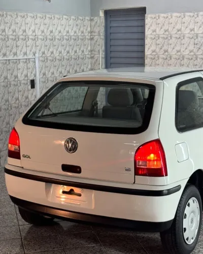 Volkswagen Gol Geração III 1.6 MI 8V Gasolina Mec. 2P 2000