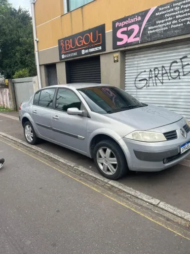 Renault Megane Sedan Dynamique 2.0 16V Mec. 2008