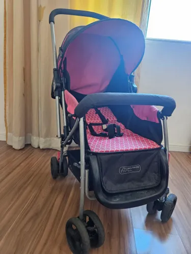 carrinho de bebe que.vira berço