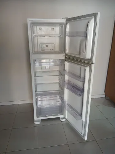 Geladeira Electrolux