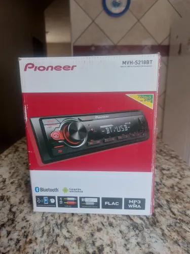 Som automotivo Pioneer novo na caixa