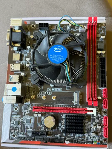 Placa mãe com processador