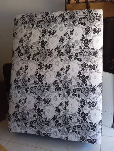 CAMA BOX CASAL DE MOLA