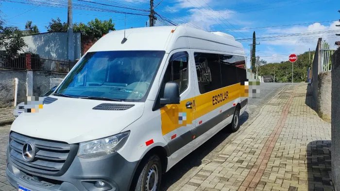 Mercedes-Benz Sprinter 416 Furgão E.l. T. A. 2.2 Dies 2022