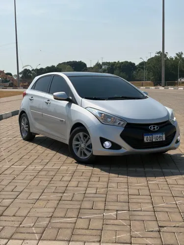 Hyundai HB20 Premium 1.6 Flex 16V Mec. 2013