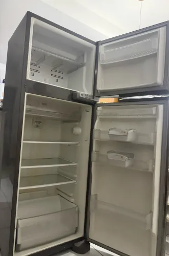 Vem geladeira fria frete