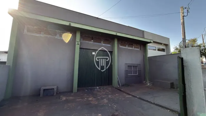 Barracão para alugar, 400 m² por R$ 6.000,00/mês - Parque Industrial - Ibiporã/PR