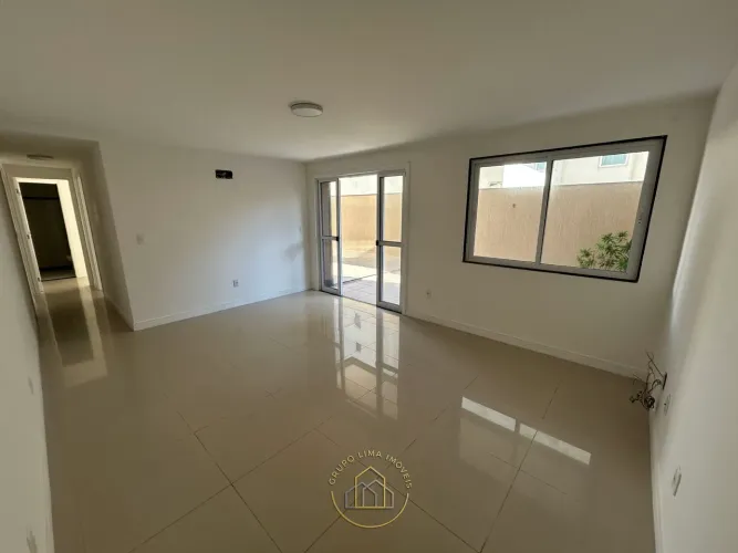 Prédio Lyons - Apartamento à Venda na Praia Campista, Macaé/RJ | 2 Quartos, Área Externa e