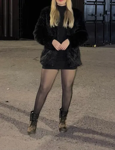 Casaco preto de pelo - Feminino