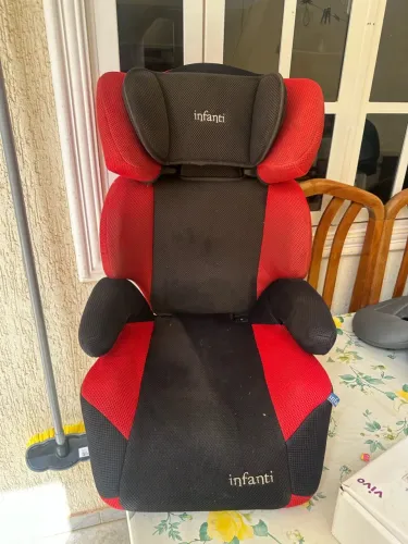 Cadeirinha 15kg a 36kg infanti
