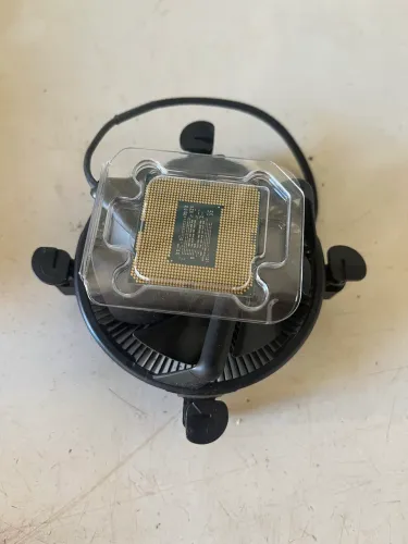 KIT Intel Core i3-10105 + Gigabyte GTX 1050 Ti 4GB