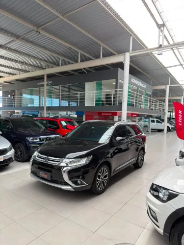 Mitsubishi Outlander Comfort 2.0 16V Aut. 2018