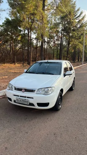 Fiat Palio Celebration 1.0 Fire Flex 8V 4P 2014
