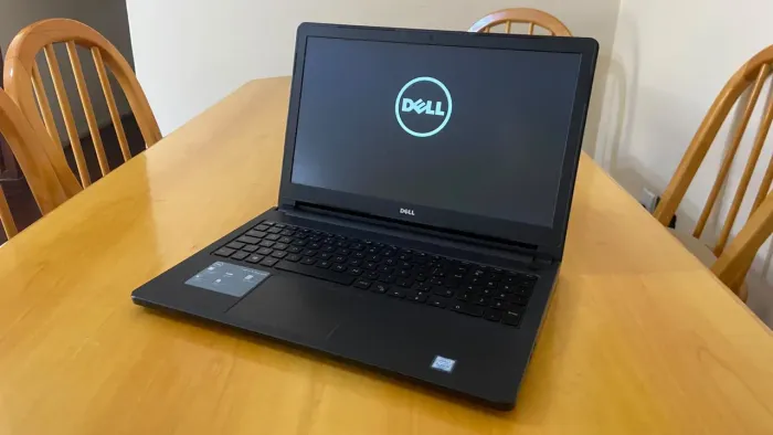 Notebook i5 DELL INSPIRON 15 4GB DE RAM DDR4 SSD 120GB PLACA DE VÍDEO BATERIA OK