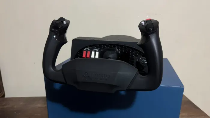 Honeycomb Alpha Flight Controls Yoke & Switch Manche