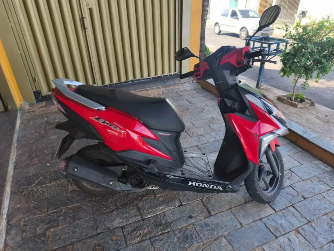 Moto Honda elite 125