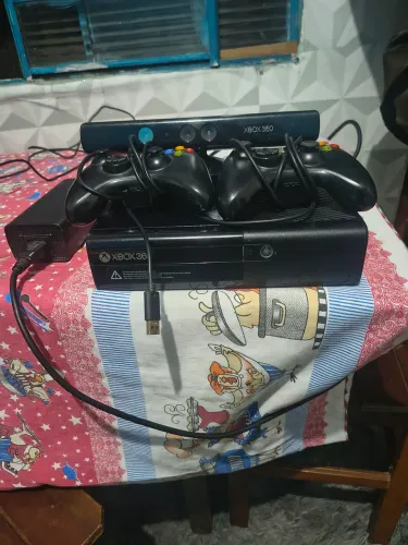 Xbox 360 com HD de 500 gigas
