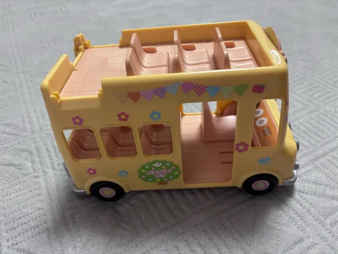 Ônibus jardim da infância