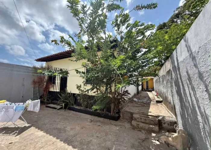Casa com quintal Icoaraci